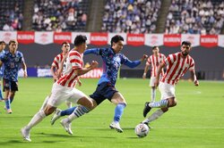 「絶対に金持ちになってやる」「サッカー人生で一生分稼ぐ」 鎌田大地が中学時代に両親と交わした約束