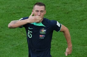 「世界のJ２やな」豪州代表FWデュークの“W杯弾”に岡山サポも歓喜！「今泣いてる」