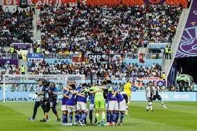 「W杯ではありえない」“警告ゼロ”の試合で勝利！「カタールでも“ニッポン、ニッポン”と大騒ぎ」【日本代表Ｗ杯白星発進! ドイツ戦「逆転勝利」の激論】(6)