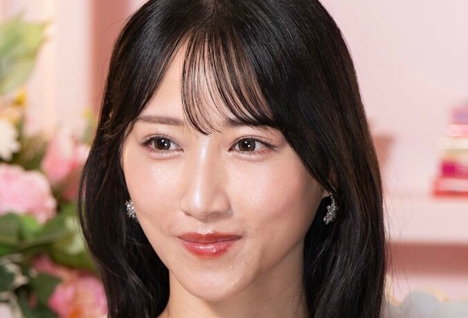 【写真・画像】「一晩で男が5〜6回入れ替わる」元AKB48の31歳モデル、衝撃の“交代制飲み会”の武勇伝が明らかに「誇張なしで日本一モテる」　1枚目