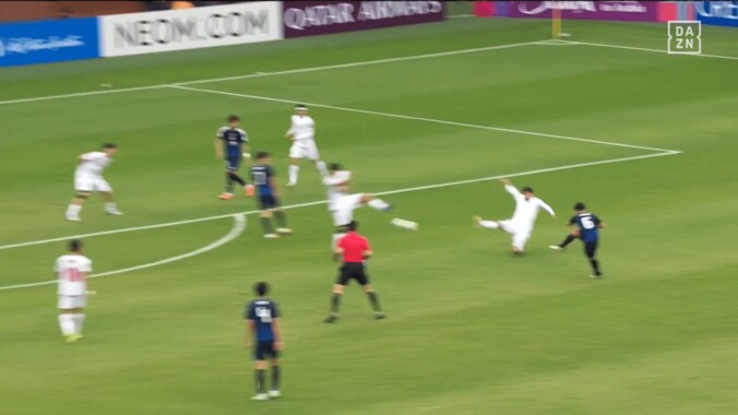 【写真・画像】「中東の笛を吹きたい放題…」U-20日本代表が“誤審”で失点…「小学生でもオフサイドだとわかる」「重要な試合でVARなしはやばい」ファン憤慨の瞬間【U20アジアカップ】　1枚目