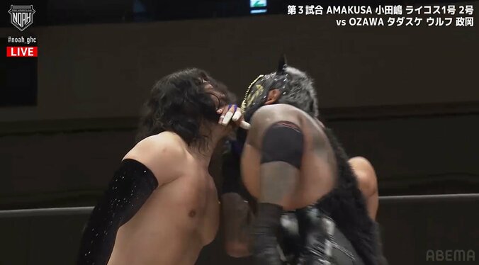プロレスで手をガブリ！ 猟奇的な行為に騒然 “噛みつき”タッチ連携まで飛び出す異常事態に驚きの声 5枚目
