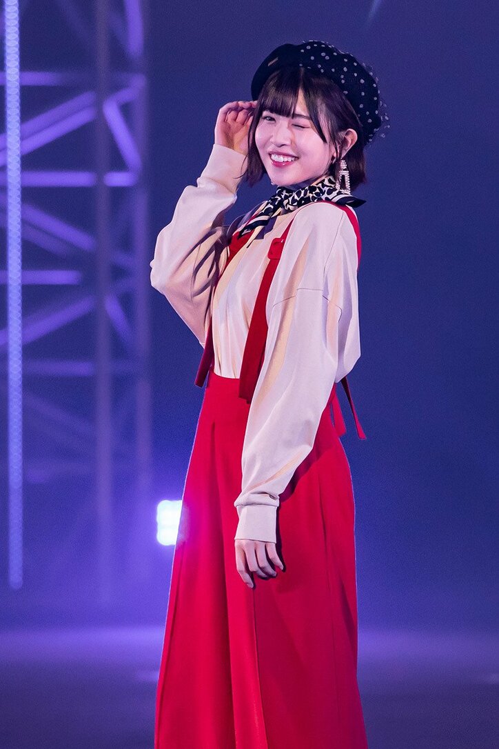 日向坂46、TGC×DASADAコラボステージに登場! ハッピーオーラ振りまくランウェイでおひさま魅了