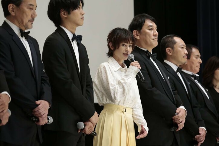 役所広司&松坂桃李ら豪華12名がそろい踏み 白石和彌監督最新作『孤狼の血』に自信