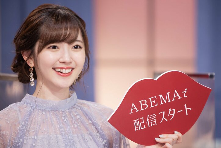 鈴木愛理、キスは「さりげなくされるのが理想」 恋愛観をチラリ