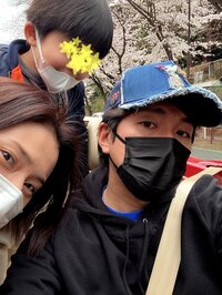 宮崎謙介『我が家の花見』