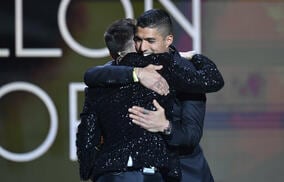 敗退のスアレスに親友メッシから励ましのメッセージ「いつだってそばにいる」