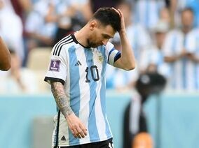 「とてもつらく、ショックだ」まさかの黒星発進にメッシは落胆を隠せず！「こんな形で始まるとは…」