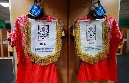 韓国がW杯用ユニフォームを発表、誇り高き国家の激しさを示すレッド＋