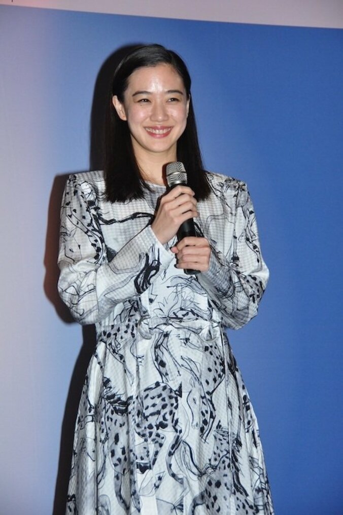 蒼井優、高橋一生と『リリイ・シュシュ』撮影時の思い出語る「カエルを捕まえて遊んでいた」 3枚目