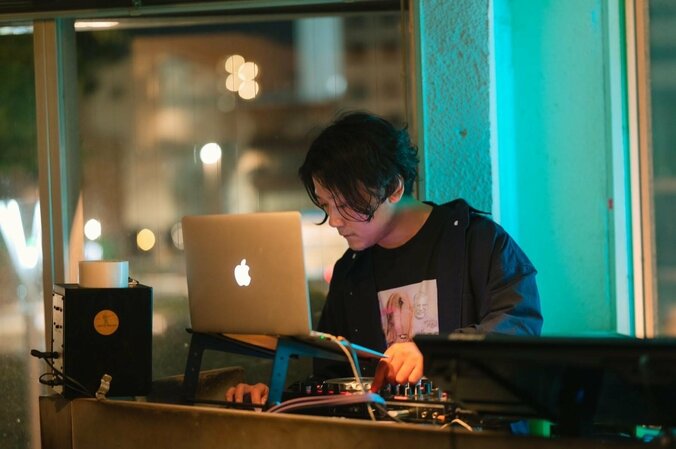 【写真・画像】　1枚目