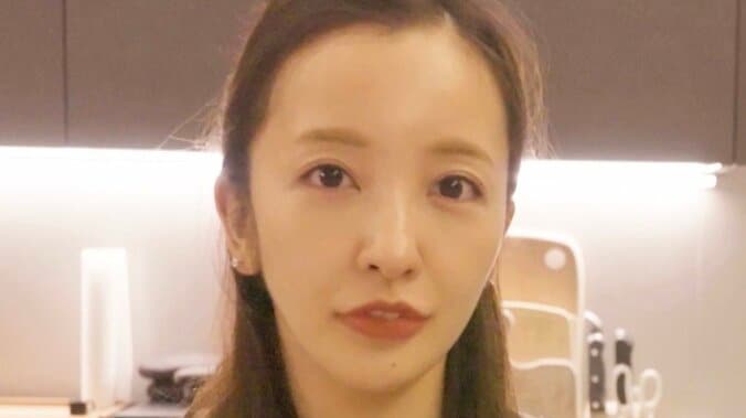 【写真・画像】板野友美（35） 豪華自宅を公開し「素敵」「広い」の声　1枚目