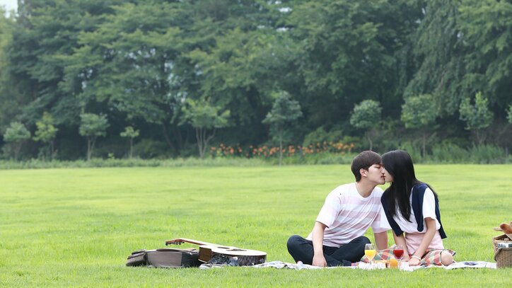 ヴァンパイアと人間…時代を超えて愛し合う切ないファンタジードラマ『オレンジ・マーマレード』ABEMAで初配信