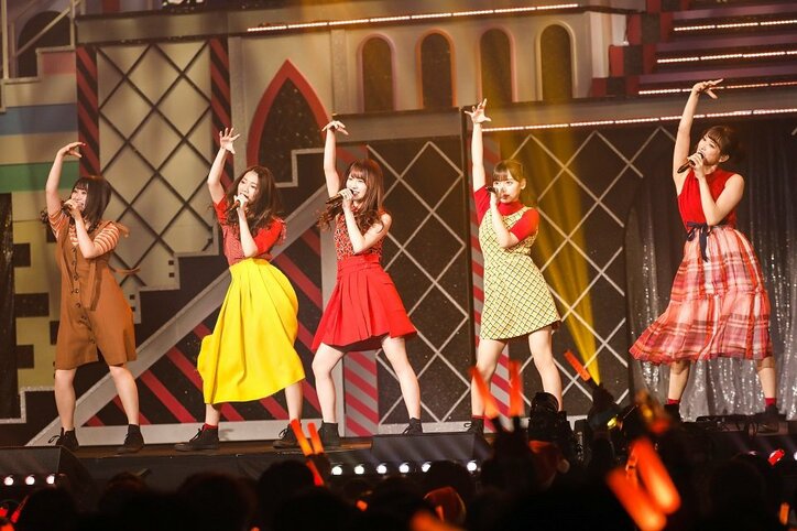 【ライブレポート】「この時間が永遠に続けばいいのに…」けやき坂46が初のクリスマス3daysライブ完走、感極まるメンバーも