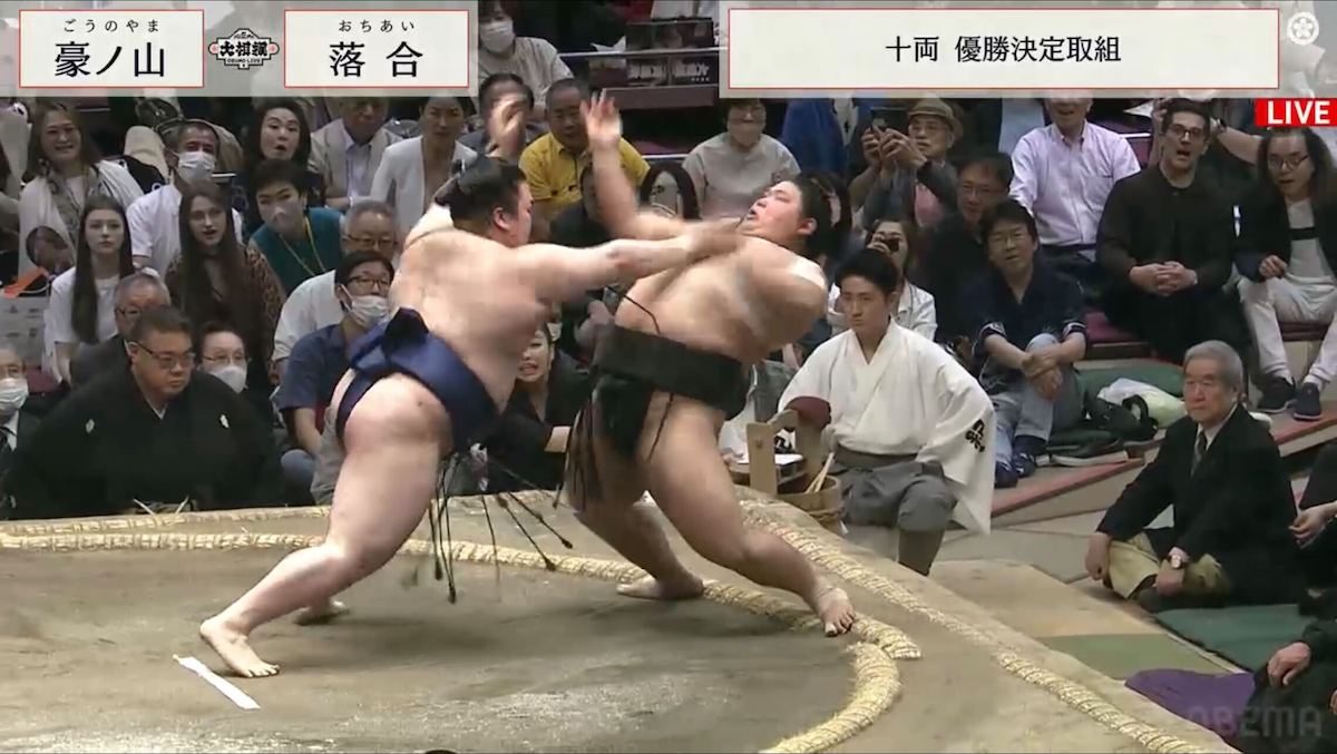 【写真・画像】“令和の怪物”落合、土俵際で驚異の粘り見せるも相星決戦で豪ノ山に敗れる「この悔しさバネに」相撲ファンから“19歳”の今後に期待の