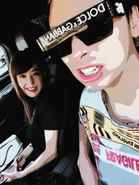 アレクサンダー『寝心地はエコノミークラスで長旅‼️』