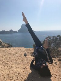 小林麻耶『不思議な体験！』