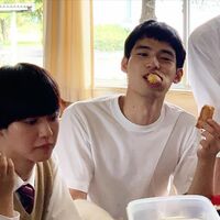 「可愛いすぎーっ」岡田健史の“もぐもぐ壮ちゃん”ショットにファン悶絶