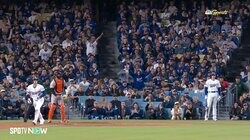 ショーヘイ、よく打ったな！大谷翔平の今季初HRでフリーマンが"こっそりガッツポーズ" MVP男が静かに歓喜した“粋な”瞬間