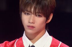 「出だしが強烈」20歳のカリスマ練習生、低音ラップと激しいダンスで会場を圧倒！ライバルたちも口あんぐり「限界を超えてる」