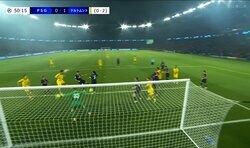 「完璧だ」「グッとくる」ドルトムントDF、絶妙なバックステップ→豪快ヘディングを叩き込んだ瞬間！ 11年前のCL決勝を知るフンメルスの一撃でパリSGを撃破