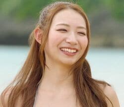 かわいすぎるK-1ラウンドガール、わがままボディ炸裂な水着姿を披露！スタイル抜群の美女たちにスタジオも興奮