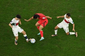 W杯初出場で“反則級”のおしゃれ技 一瞬で“3人を置き去り”にした22歳のテクニックにファン驚嘆