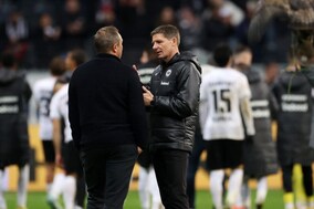 乱打戦制し4位に浮上！　フランクフルト指揮官「オフェンスプレーに感激した」