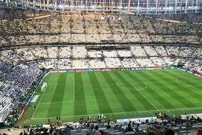 【W杯】決勝戦スタジアム、金色カラーへ“模様替え”　アルゼンチンVSフランスの注目カードへムード高まる