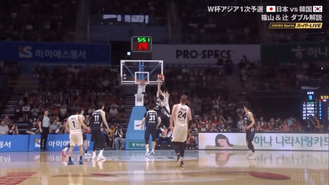【バスケ日韓戦】「えぐいって」渡邊雄太の“神アリウープ”に敵地騒然！速攻の豪快ダンクに「めっちゃ飛んだ」「痺れた」 3枚目