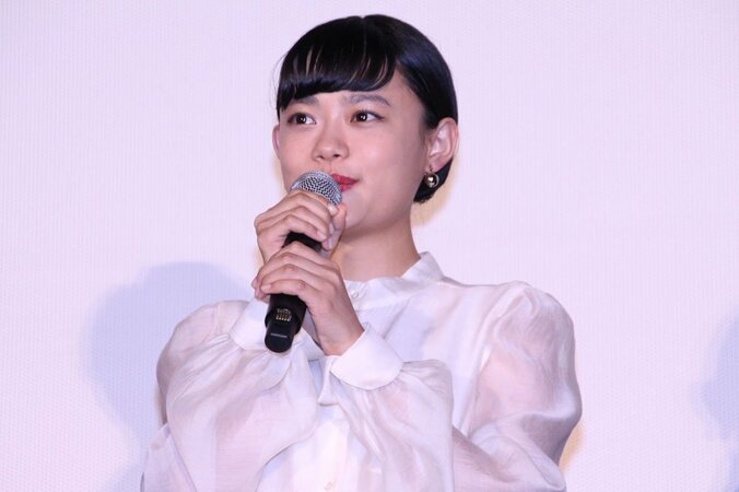 「思いだすだけで涙出そう」杉咲花『花晴れ』NG動画を公開　秘蔵ショットにファン悶絶 1枚目