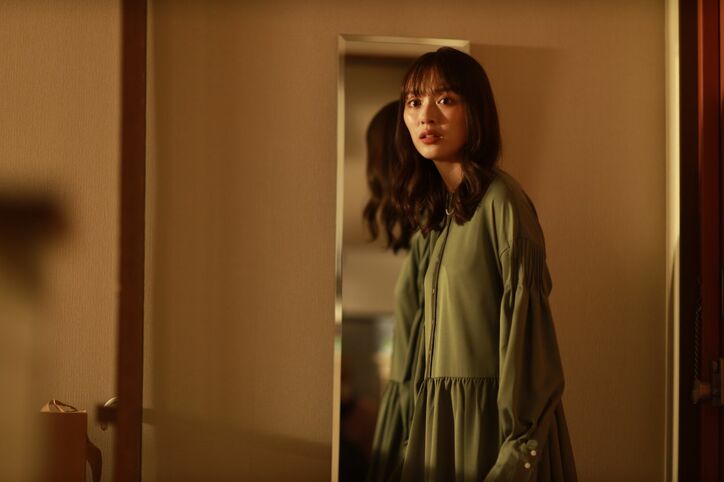 内田理央に襲い掛かる幻影と窒息の恐怖！『ある視点～もう一つの言霊荘～』