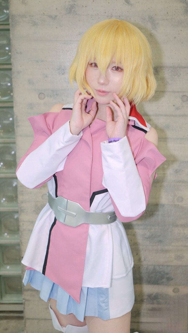 【写真・画像】『機動戦士ガンダムSEED DESTINY』ステラ・ルーシェコスプレ画像　1枚目
