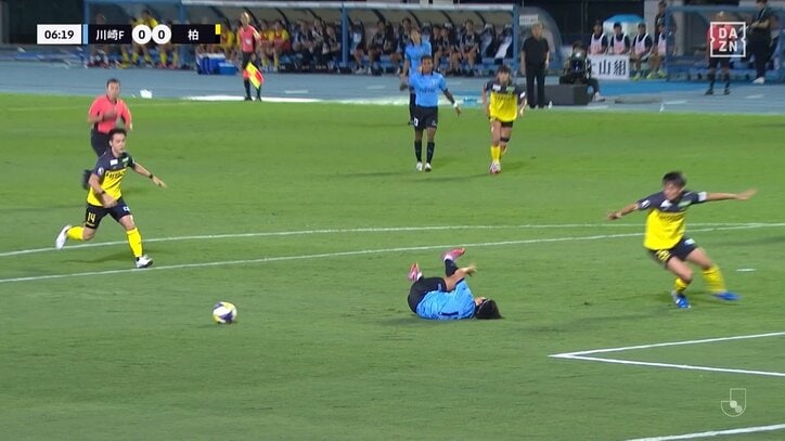 【映像】自陣ゴール前でのパスミス→PK献上の瞬間