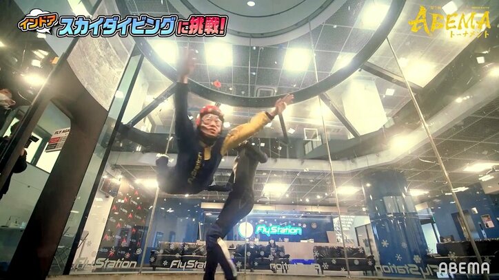 【画像】将棋界のレジェンド・羽生善治九段、スカイダイビングで宙を舞う！