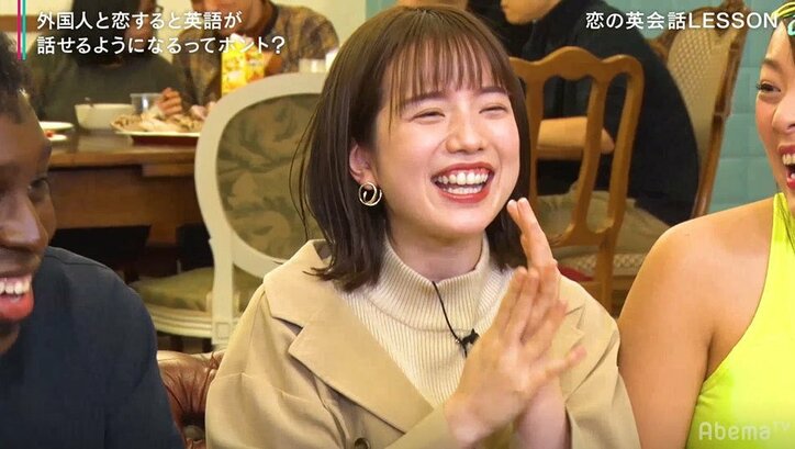 弘中綾香アナ、芸人・アイクぬわらに手を握られ「キュンキュンしました」