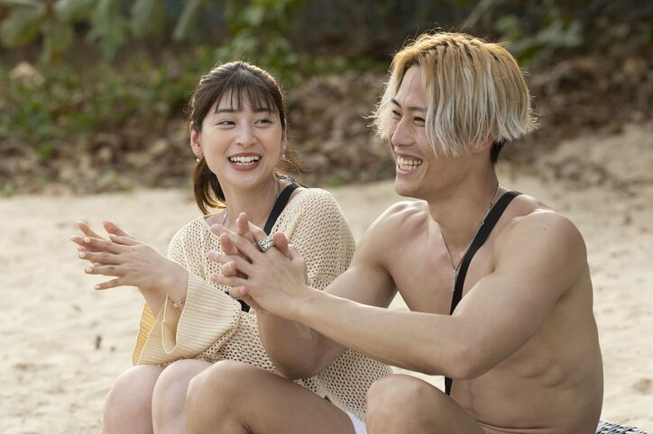 美人カフェ店員の水着姿に一目惚れ「可愛いですね。やられちゃいますね」マッチョなイケメン芸人が猛アピール