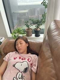 山本圭壱『ソファーで寝てたので』