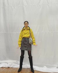 「お人形」「やっぱ凄い小顔」新木優子、スタイル抜群なミニスカート＆三つ編みヘア姿でファンを魅了！