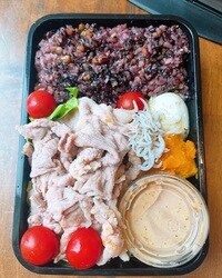 みきママ『しゃぶしゃぶ弁当です!!』