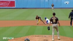 大谷翔平VSダルビッシュ、注目の初球で「完璧に盗まれてる」 超速盗塁に「もうイチローだろベッツ」驚嘆の声