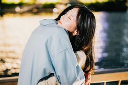 18歳人気美女モデル「ハグして」夜のデートで23歳モテ俳優に大胆おねだり『オオカミくん』6話