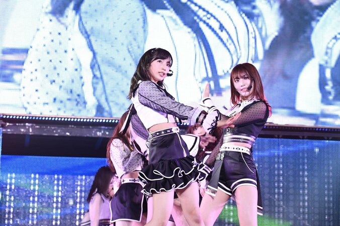 AKB48・小栗有以が初センター楽曲でセクシーダンス＆新チーム体制お披露目 7枚目