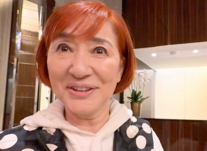 【写真・画像】NYで超セレブ生活を送る松居一代（68）、超大物に熱いハグ「あんなに絡みにいけない」ヒコロヒーら衝撃　1枚目