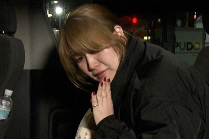 【写真・画像】「ムラムラしてきた」紅しょうが・熊元プロレス、セクシー美女の悩殺ダンスを堪能！ 千鳥も大興奮「こんなところがあったんか」　1枚目