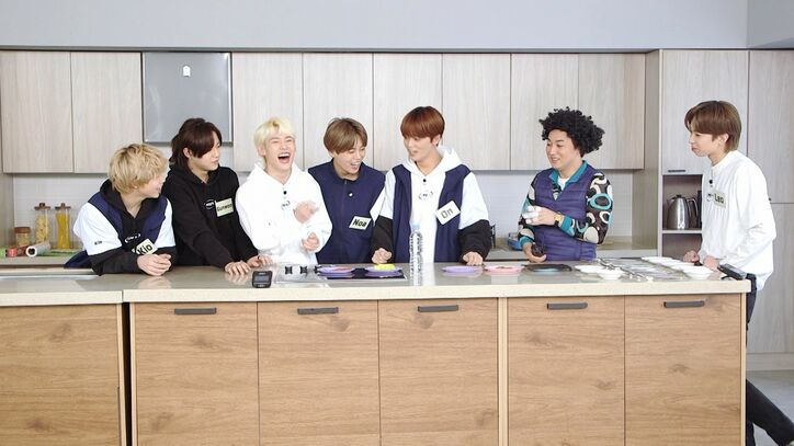 シアンがカイリにのり巻きを「あ〜ん」T1419、華麗な料理作りでエモすぎるチームプレーを発揮!