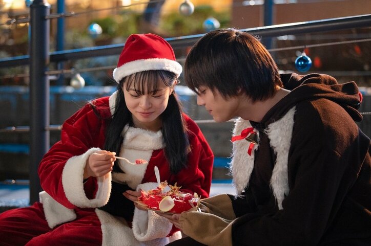 頬に優しく触れ「君のこと、好きかも」板垣瑞生“空”の告白がカッコよすぎる！『ブラックシンデレラ』第3話