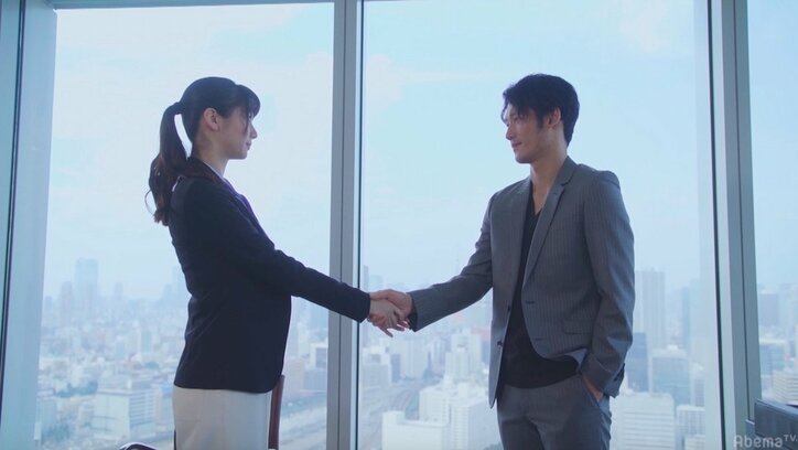 暴行事件で芸能界引退の危機…ピンチを乗り越えるための奇策は「17Live(イチナナ)」謝罪会見