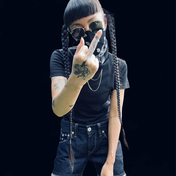 ラッパー：MICHINO、沖縄のビートメーカー兼DJ：共進ランドリーとのジョイントEP「ContraAtaque」を10月26日（水）にリリース。