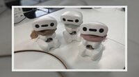 【映像】「あわわ…」とヒソヒソ話をするロボットたち